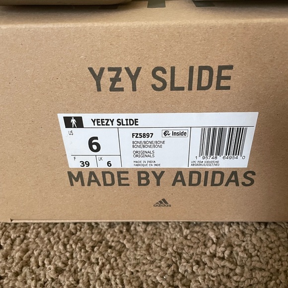 Yeezy bone slides - Picture 5 of 6